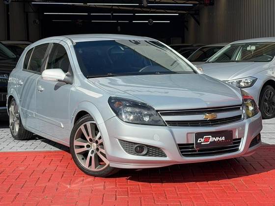 CHEVROLET VECTRA 2.0 MPFI ELEGANCE 8V 140CV FLEX 4P AUTOMÁTICO CHEVROLET VECTRA 2.0 MPFI ELEGANCE 8V 140CV FLEX 4P AUTOMÁTICO
